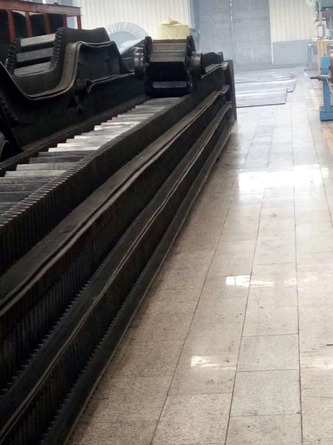 撸撸社下载安装大傾角輸送帶
